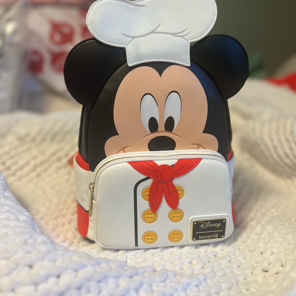 Disney Loungefly Mickey Mouse Chef Mini Backpack/ NWT!